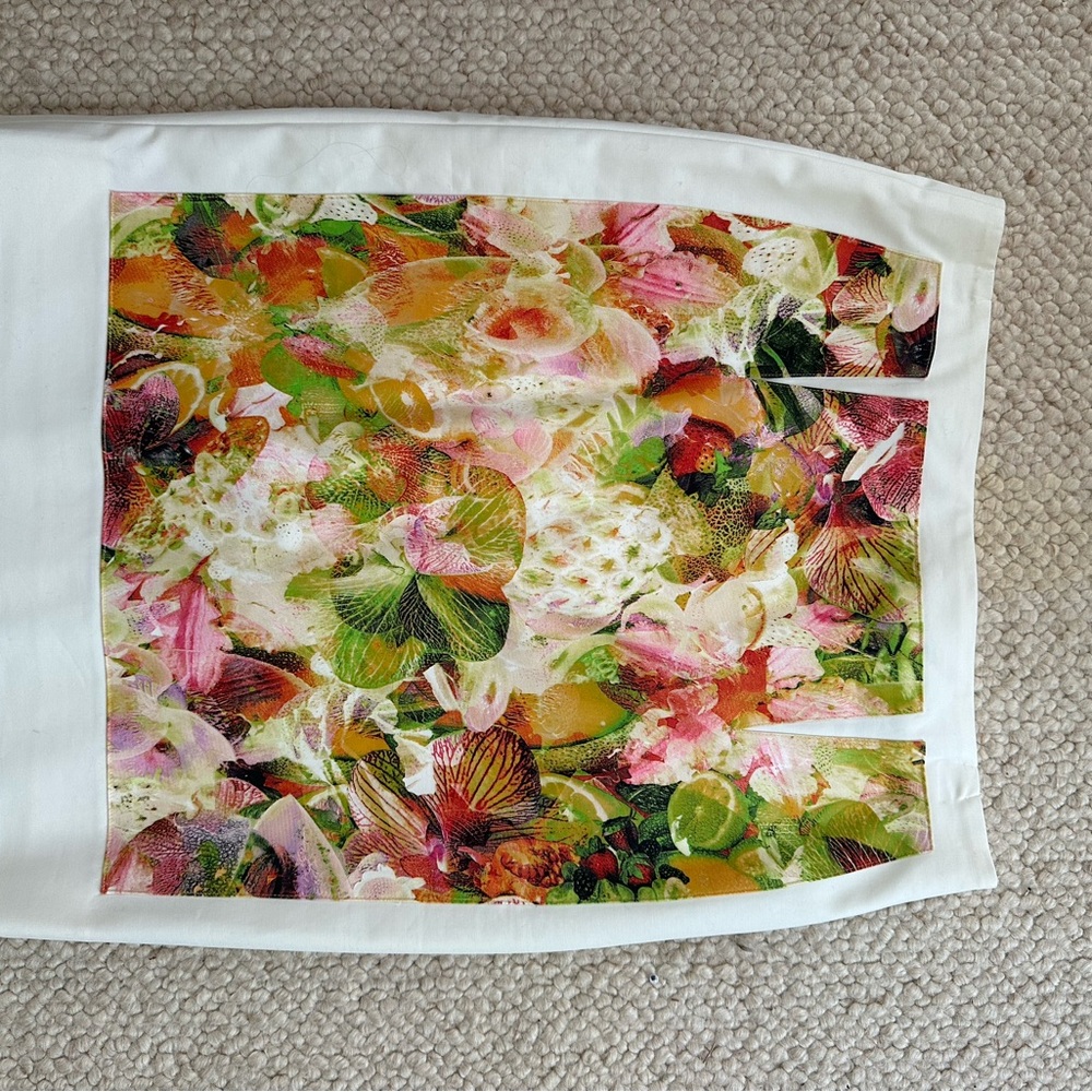 Club Monaco Elegant Cream Fabric size 6 nwt